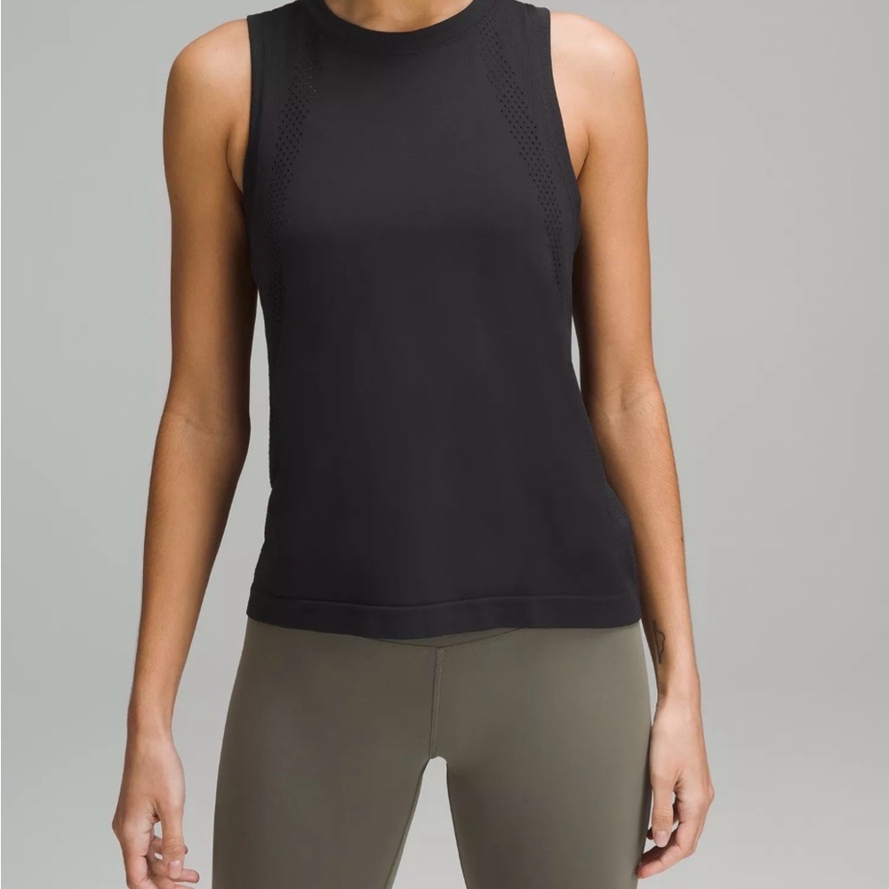 Lululemon Train to Be Tank Black Size 6 Relaxed Workout Running Top EUC